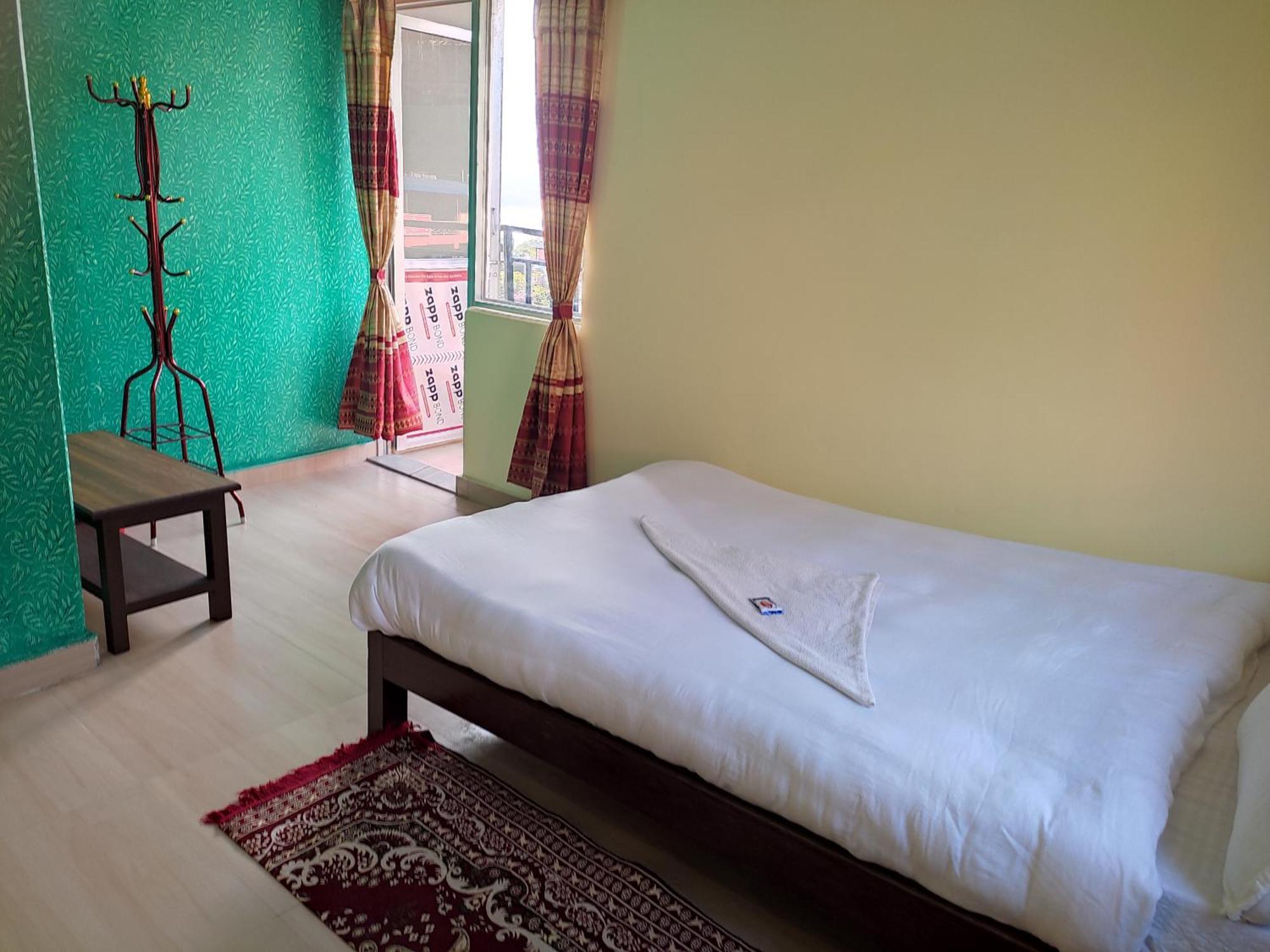 Hotel Green Hill View Pokhara Quarto foto